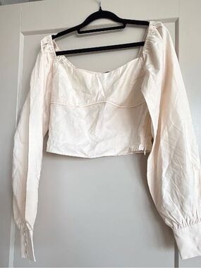 Fore Women's Cream Long Sleeve Square Neck Crop Top, Size S